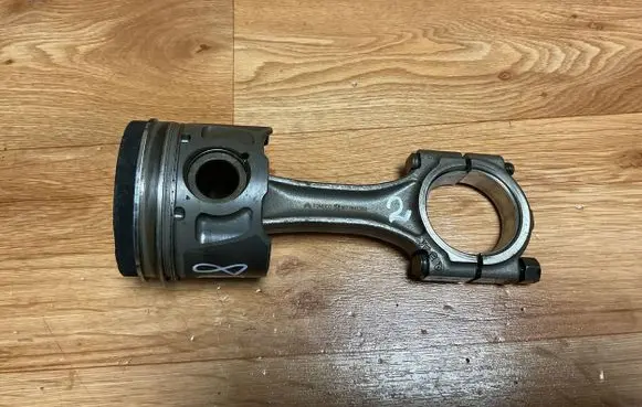 Ford Mondeo MK IV Piston with connecting rod 9677840380