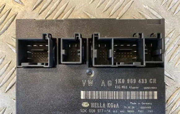 Subaru Outback (BS) Comfort/convenience module 1K0959433CR 00044000 5DK00897714