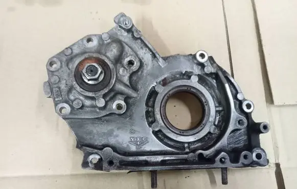 Opel Astra H Oil pump cdti