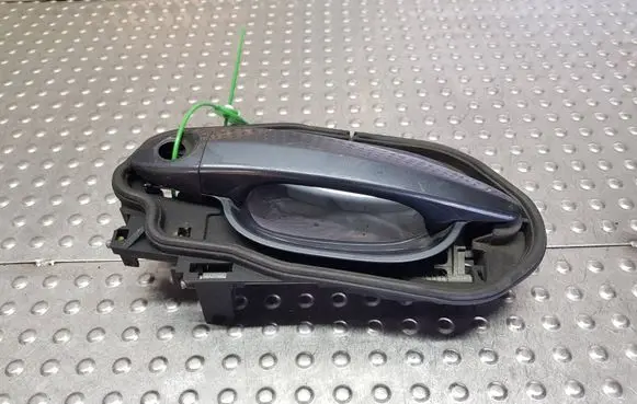 BMW 5 E60 E61 Front door exterior handle S26371398 7191615