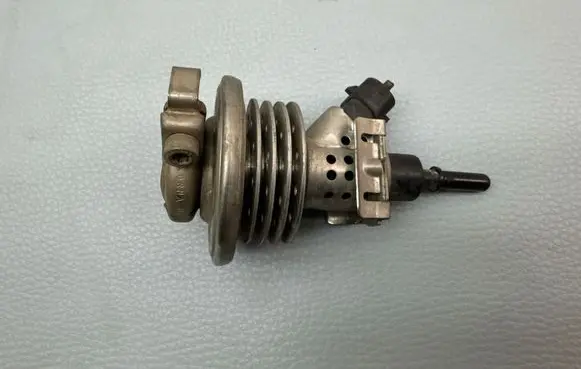 Land Rover Evoque II AdBlue injector FX23189E3AA