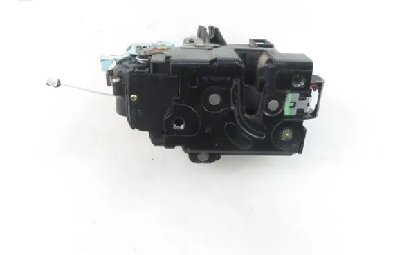 Seat Altea Front door lock 3D1837015