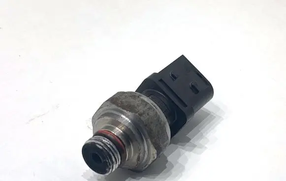 Jeep Grand Cherokee Fuel pressure sensor Z118F