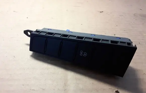 Traction control (ASR) switch