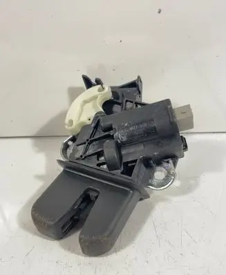 Audi A4 S4 B8 8K Tailgate/trunk/boot lock/catch/latch 4F5827505D