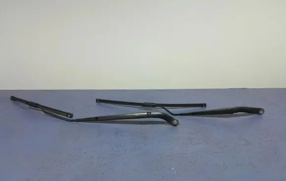 Renault Megane IV Front wiper blade arm 288819391R
