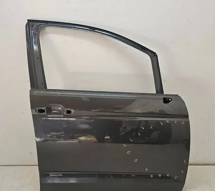 Volkswagen Touran III Front door 5TA831312G