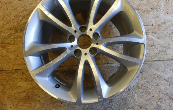 R19 alloy rim