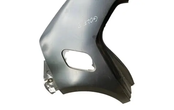 Volkswagen Golf VII Rear arch 5G4809844A