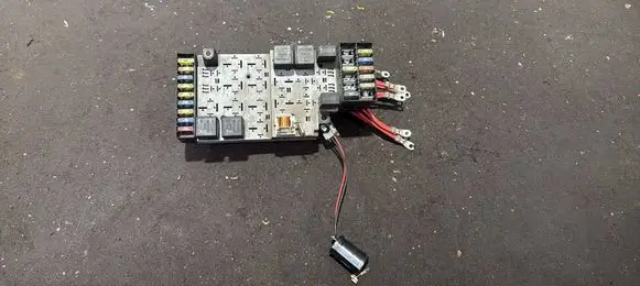 Volvo S80 Fuse box set 9441607