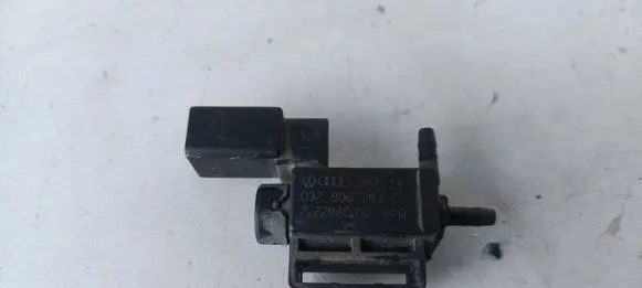 Volkswagen Jetta V Turbo solenoid valve 037906283C