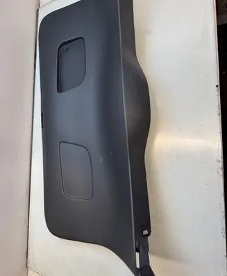 Renault Clio III Tailgate trim 8200612467