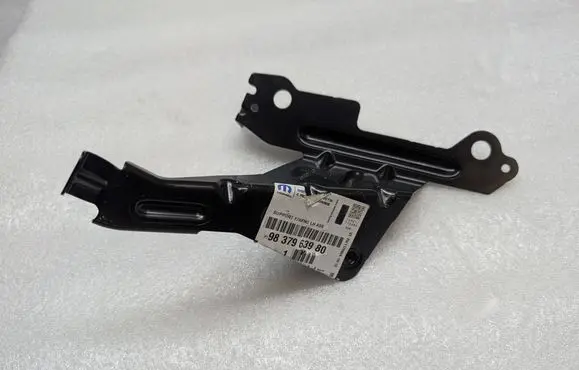 Peugeot 3008 II Fender mounting bracket 9837963980