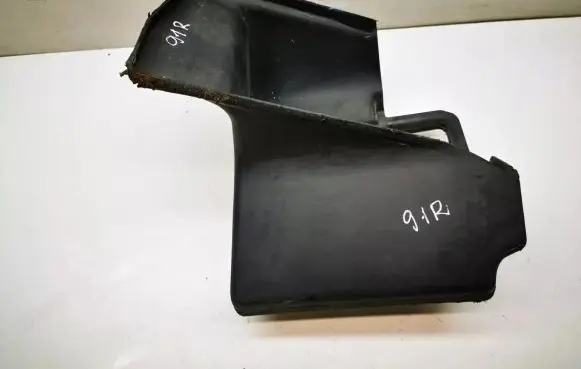 KIA Sportage Intercooler air channel guide 2827227300