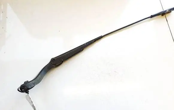 Mercedes-Benz A W169 Front wiper blade arm A1698200240