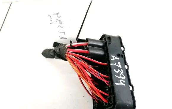 Volkswagen PASSAT B6 Fuse box set