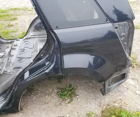 Suzuki Grand Vitara II Rear quarter panel 