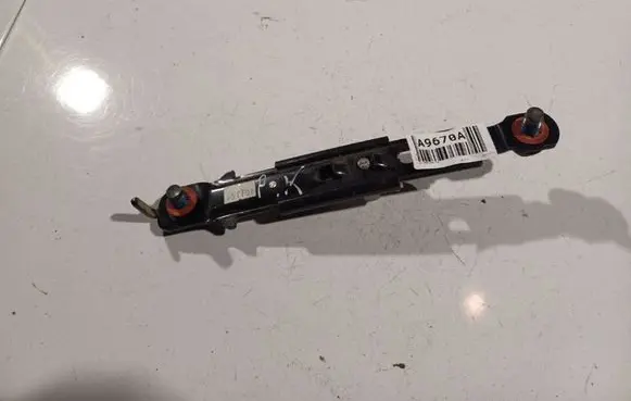 KIA Ceed Seat belt adjustment rail 