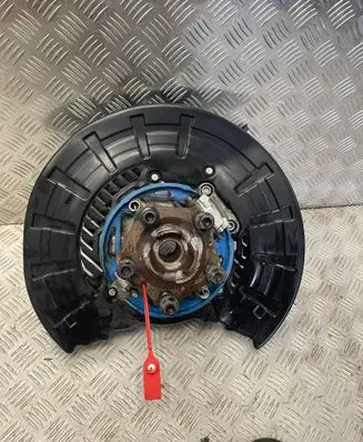 Porsche Taycan 9J1 Rear wheel hub 9J0505435A