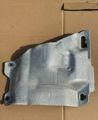 Peugeot 2008 I Heat shield in engine bay 9804747030