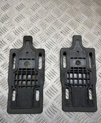Mercedes-Benz CL C215 Rear bumper mounting bracket 2206101026