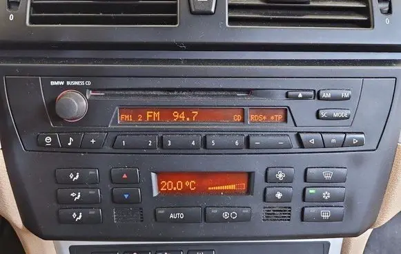 BMW X3 E83 Radio/CD/DVD/GPS head unit 9173686 IMPRK1485455