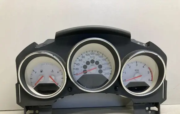 Dodge Caliber Speedometer (instrument cluster) P05107004AI 0YD471DHAB