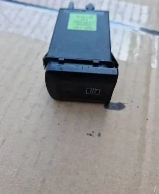 Windscreen/window heater switch