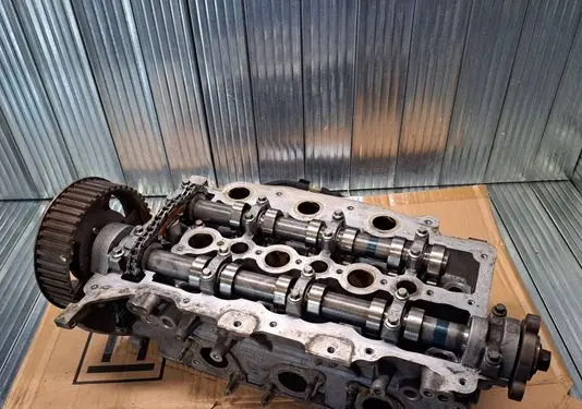 Engine head