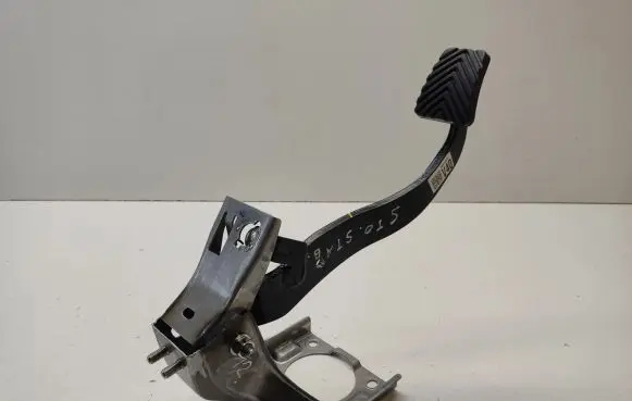 KIA Stonic Brake pedal 3282536000