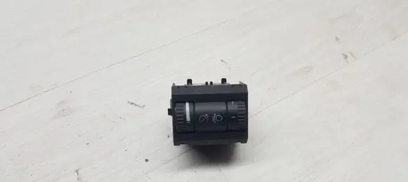 Skoda Octavia Mk2 (1Z) Headlight level height control switch 1Z0941333