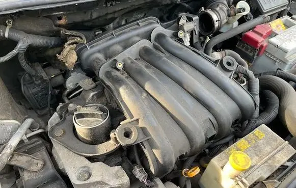 Nissan Tiida C11 Engine