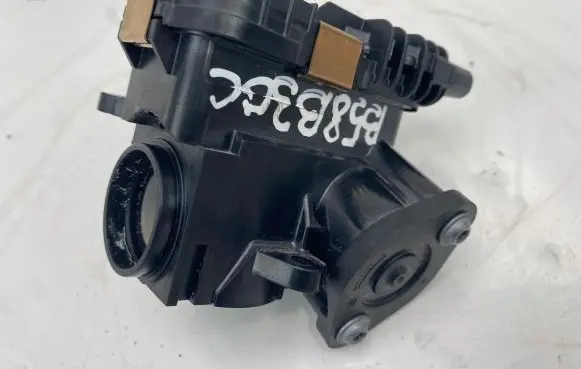 BMW X5 G05 Thermostat F61047207 15078235201