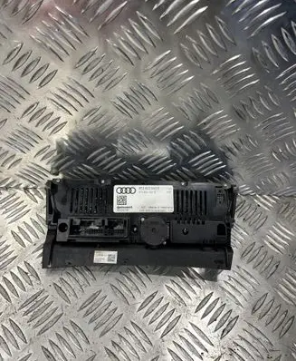 Audi A4 S4 B8 8K Climate control unit 8T2820043S