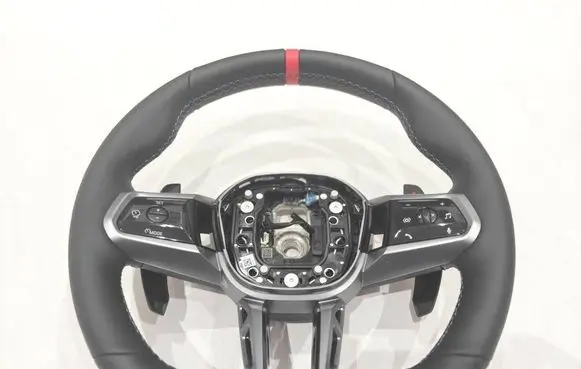 BMW 5 G60 G61 Steering wheel SW5A433F808 015A18709