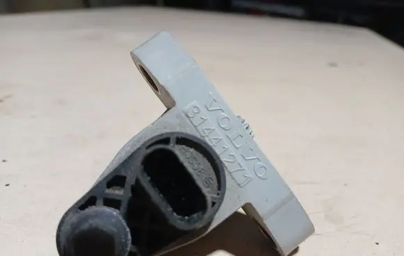 Volvo V60 Crankshaft position sensor 31441271