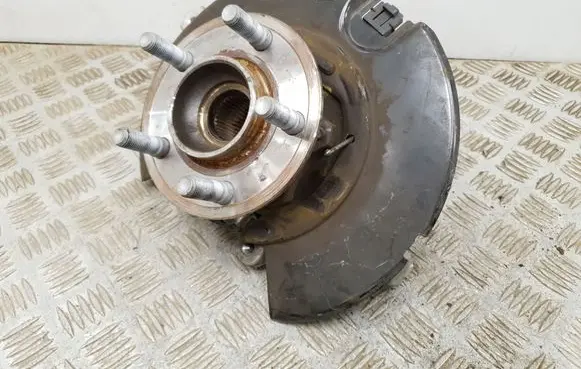 Dodge Challenger Rear wheel hub spindle/knuckle 68089312AB