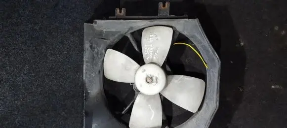 Mazda 323 Radiator cooling fan shroud 1227501732