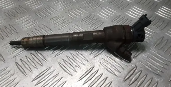 Jaguar F-Pace Fuel injector 0445110654 G4D39K546AA