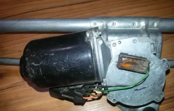 Opel Combo B Wiper motor