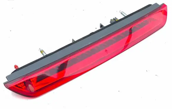 Peugeot 5008 II Third/center stoplight 9688016380 9802932180 9800412680