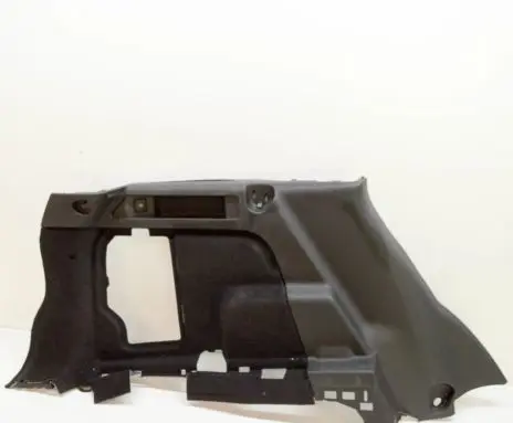 Trunk/boot side trim panel