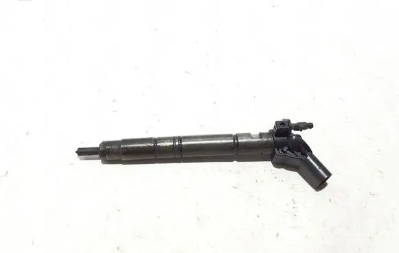 Fuel injector