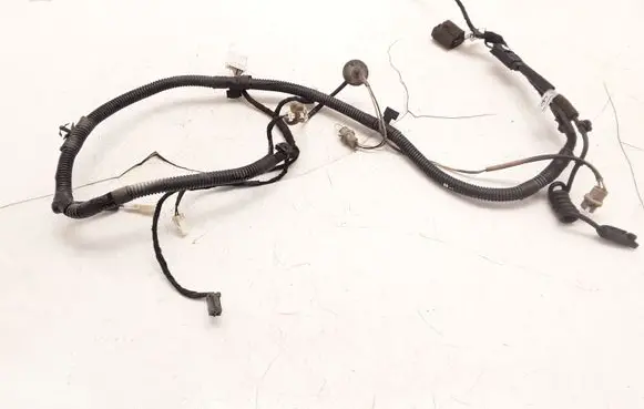Chevrolet Captiva Tailgate/trunk wiring harness 96673585