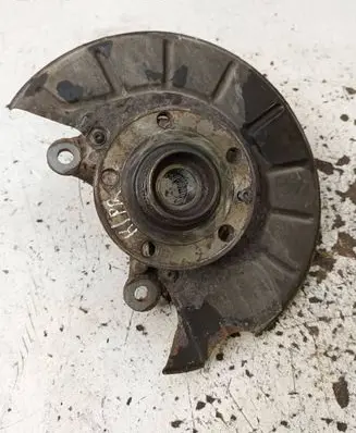 Volkswagen Tiguan Front wheel hub