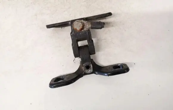 BMW X5 E53 Tailgate/trunk/boot hinge 8247667