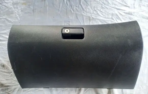 Toyota Avensis T250 Glove box set 5555005070 33126M