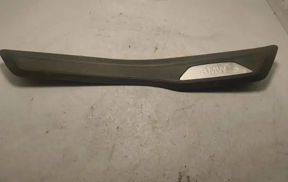 BMW 1 E82 E88 Rear sill trim cover 7263314