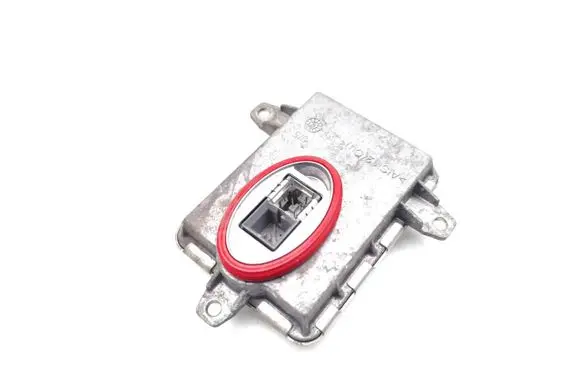 Jeep Cherokee Headlight ballast module Xenon 130732946900 10EEG122774