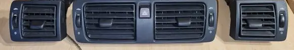 Volvo S40 Dash center air vent grill